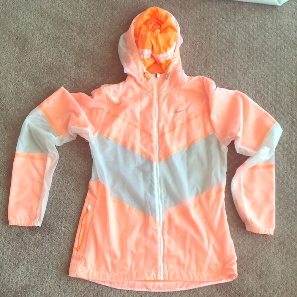Nike Wind Breaker